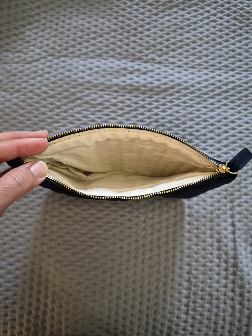 Sézane Navy Quilted Cotton Velvet Cosmetic Bag Pouch - Picture 5 of 6